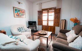 Apartamento con balcón cerca de Gran Vía, Granada centro QH Gran Vía 01